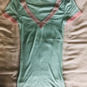 Never worn Cosmopolitan sleep set